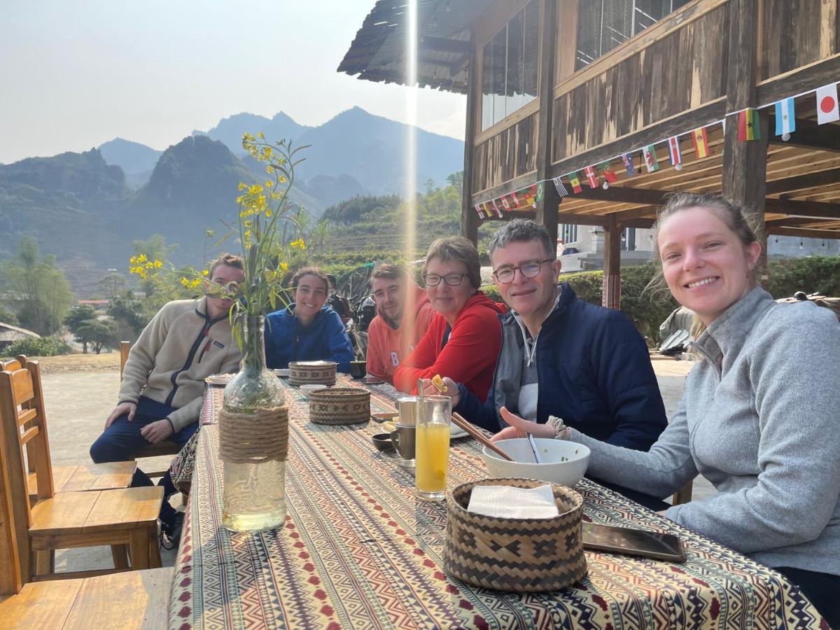 Du Gia Cozy Homestay & Tours Làng Cac Buitenkant foto