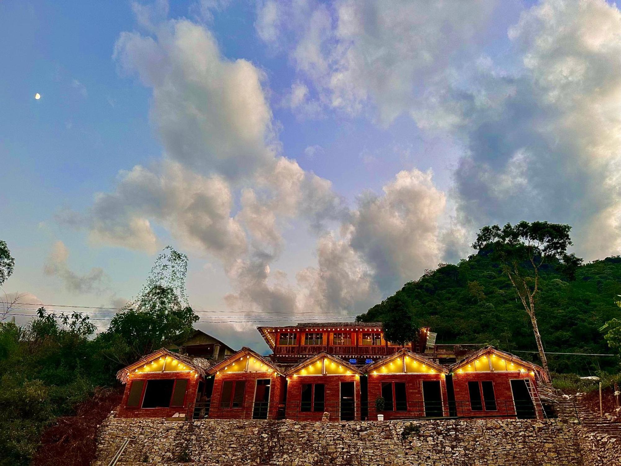 Du Gia Cozy Homestay & Tours Làng Cac Buitenkant foto