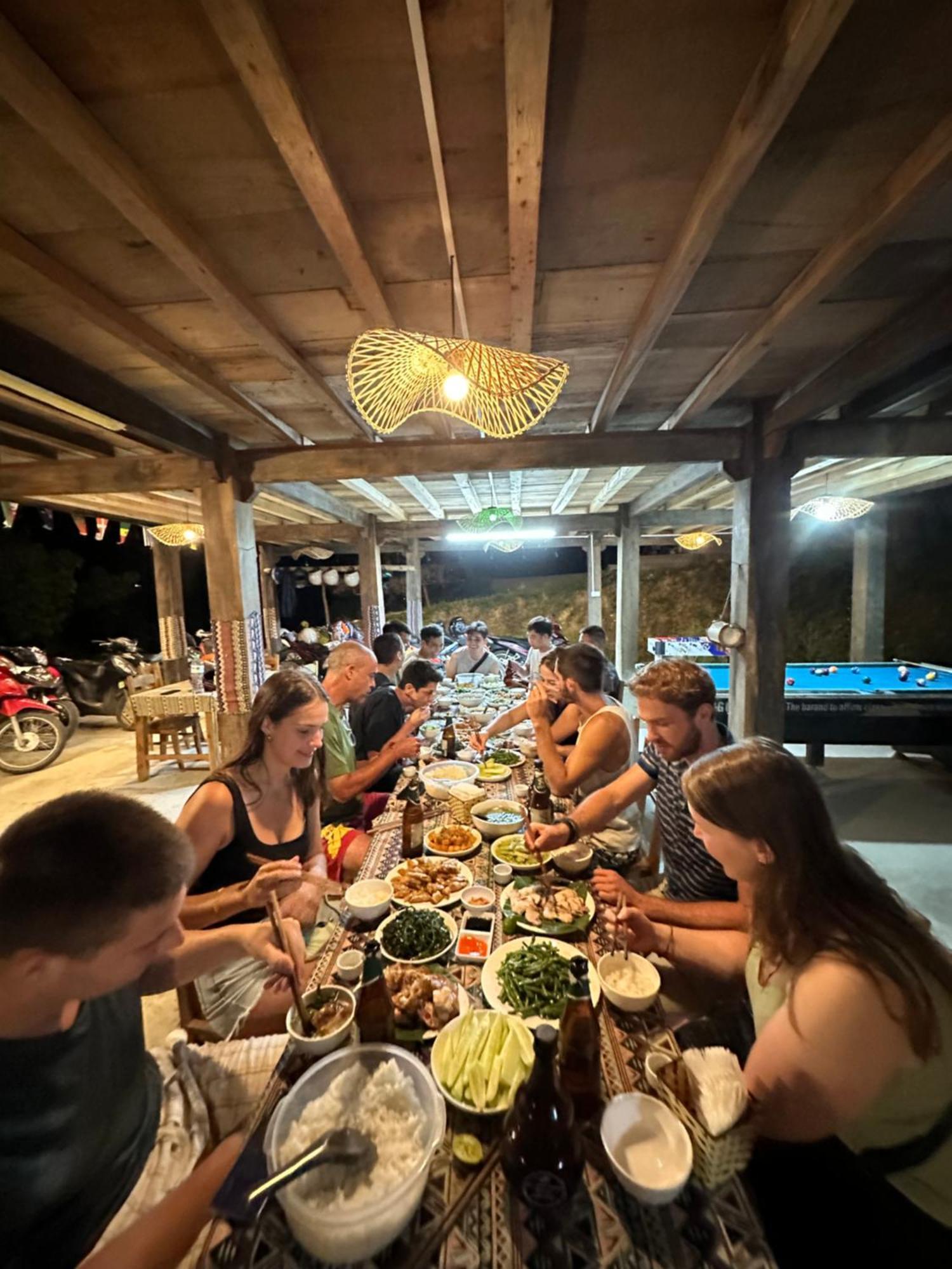 Du Gia Cozy Homestay & Tours Làng Cac Buitenkant foto