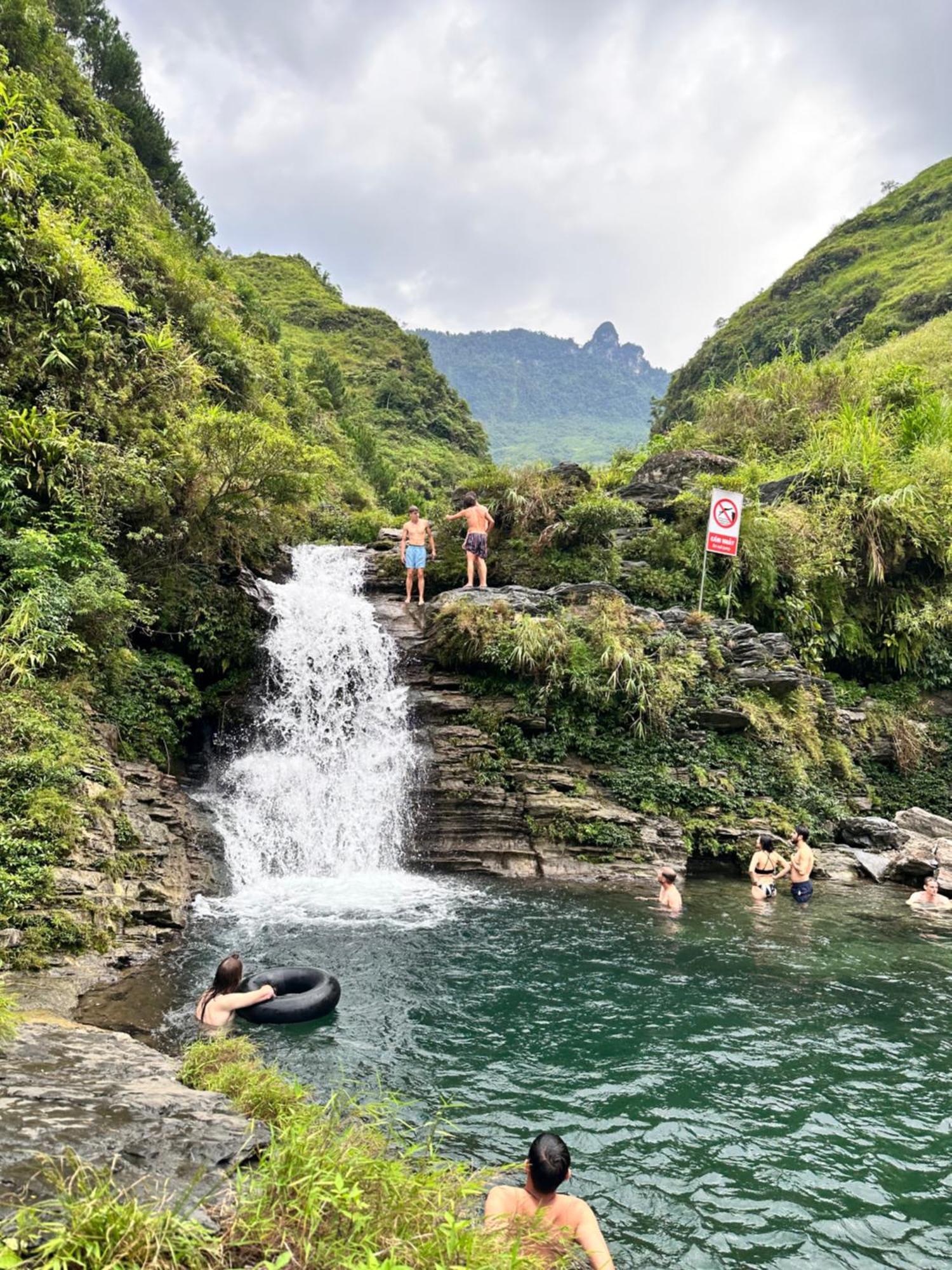 Du Gia Cozy Homestay & Tours Làng Cac Buitenkant foto